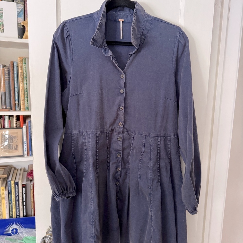 Free People Marvelous Mia Mini, indigo, size L, worn once!